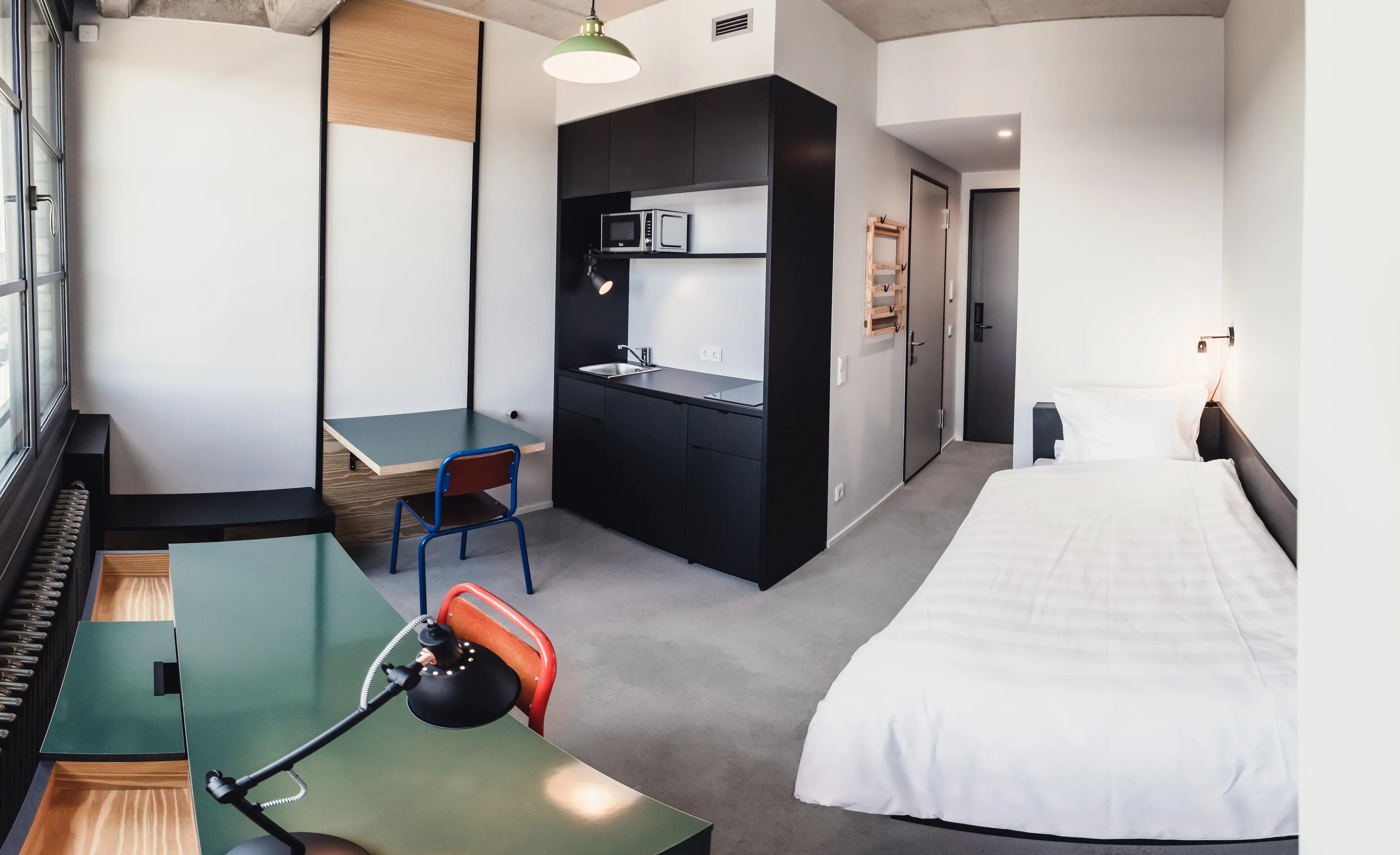Picture category Classic room Neon Wood