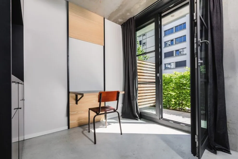 Berlin Frankfurter Tor Patio